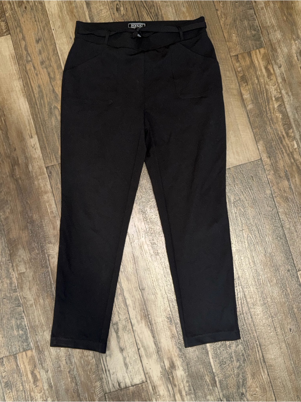 Black Pull-On Leggings with Slim Ankle — Unknown Brand